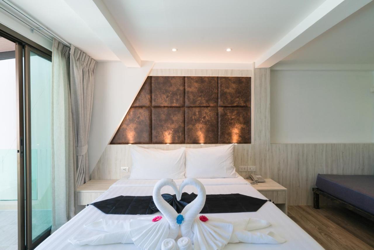 Destination Patong Hotel Exterior photo