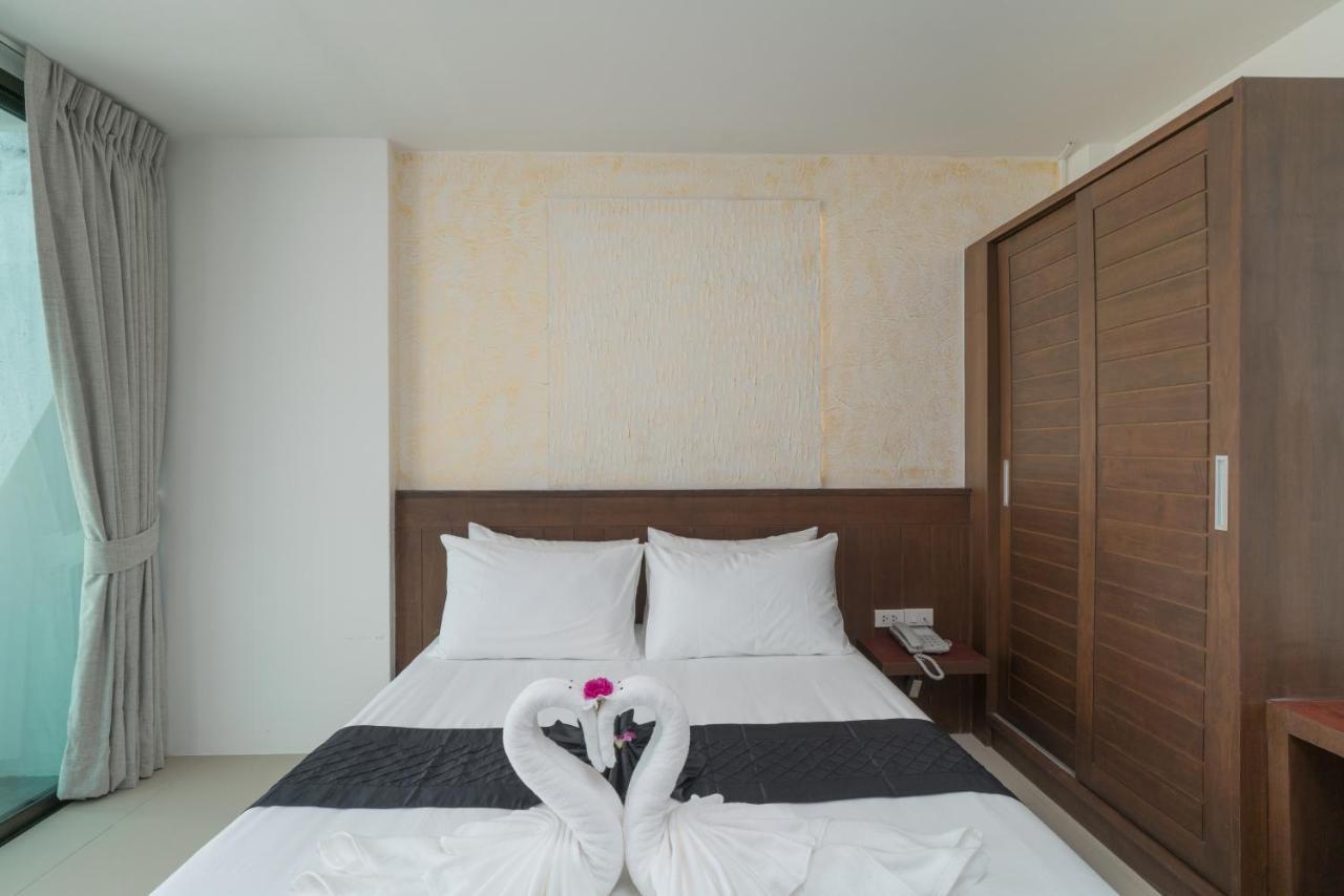 Destination Patong Hotel Exterior photo