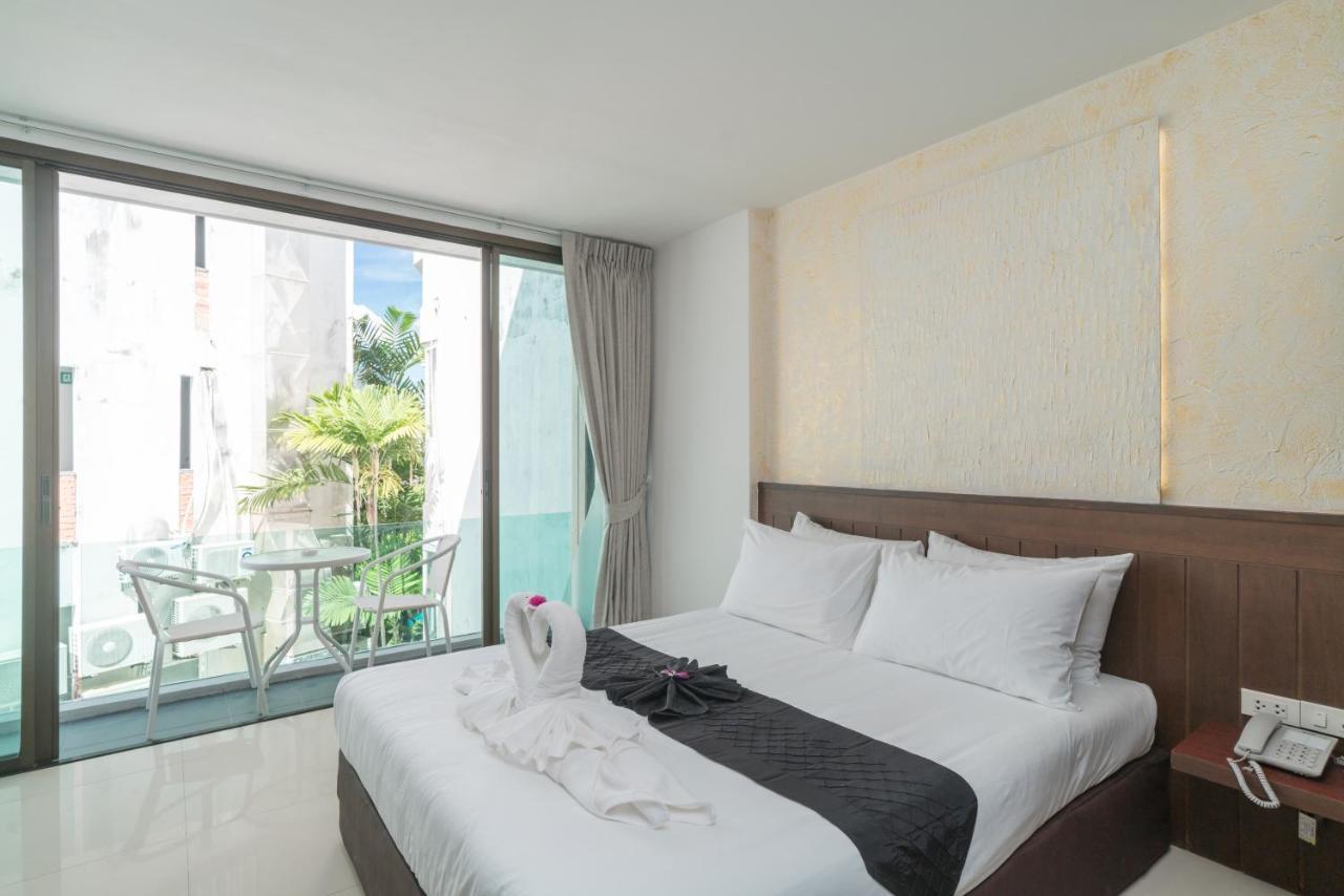 Destination Patong Hotel Exterior photo